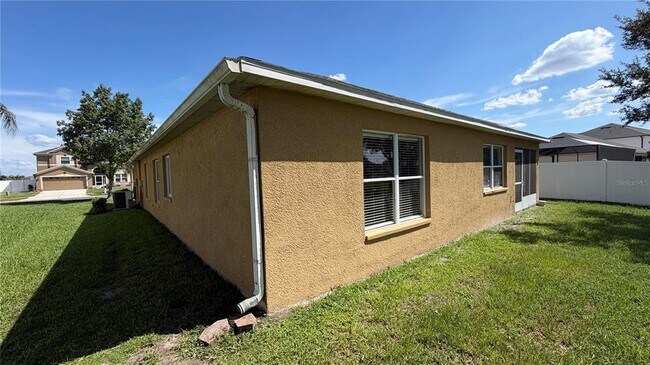 Building Photo - 31205 Bridgegate Dr