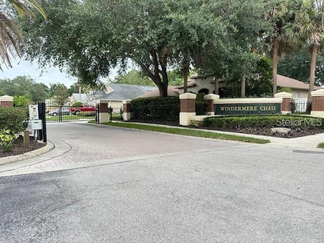 Building Photo - 806 Winder Oaks Dr