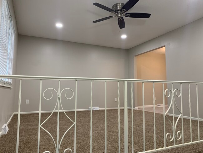 Building Photo - 9715 Donnelly Ave