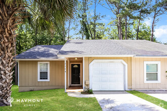 Building Photo - Comfortable 2 Bedroom Home