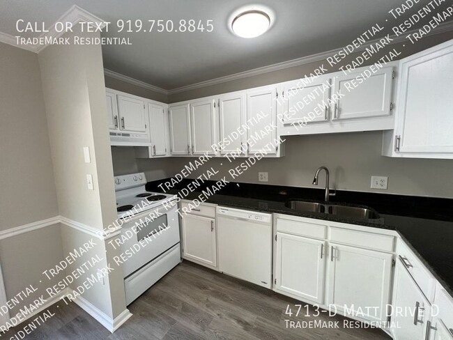 Building Photo - 4713 Matt Dr