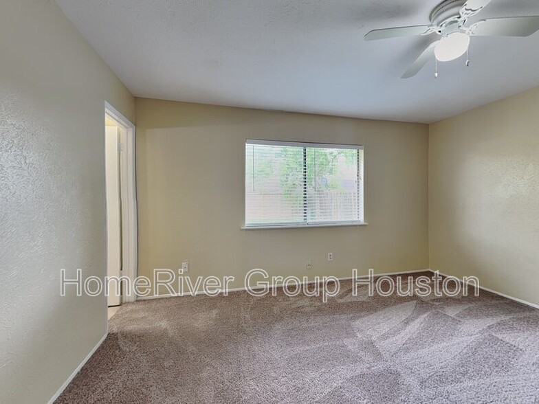 Building Photo - 5114 Shadowridge Dr