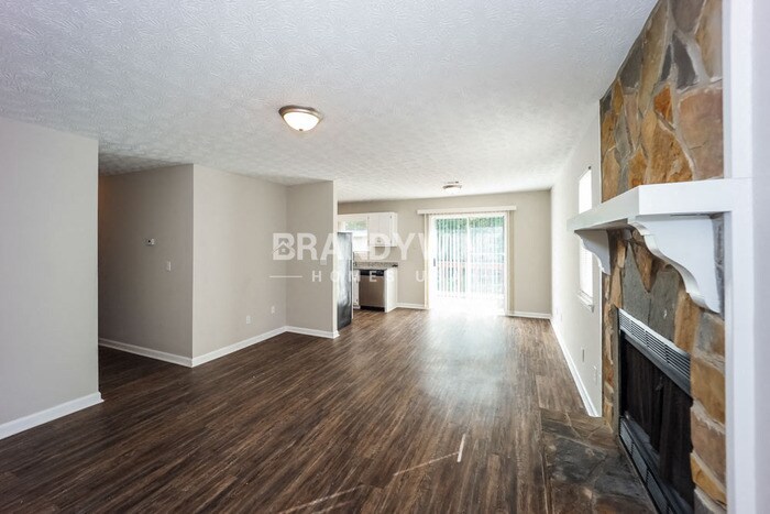 Building Photo - 10395 Surf Ct