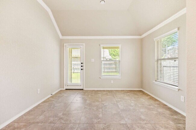 Building Photo - 209 Rawhide Way