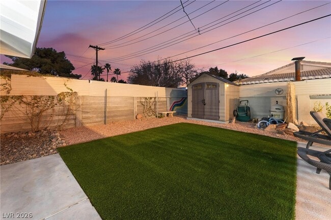 Building Photo - 105 Marigold Ln