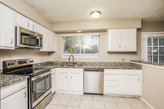 Building Photo - 6403 Bazel Brook Dr