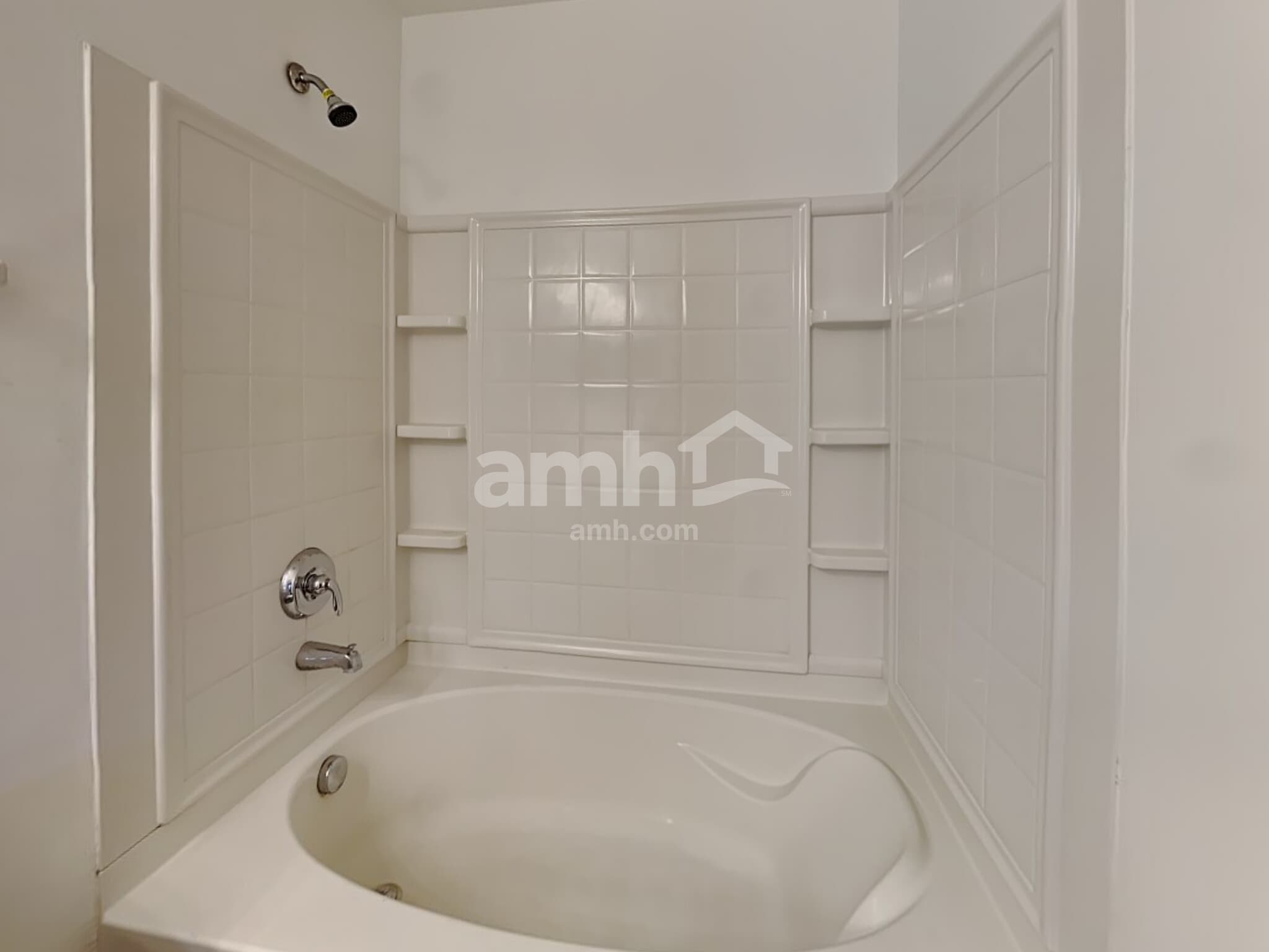 Building Photo - 617 Lincoln Station Dr