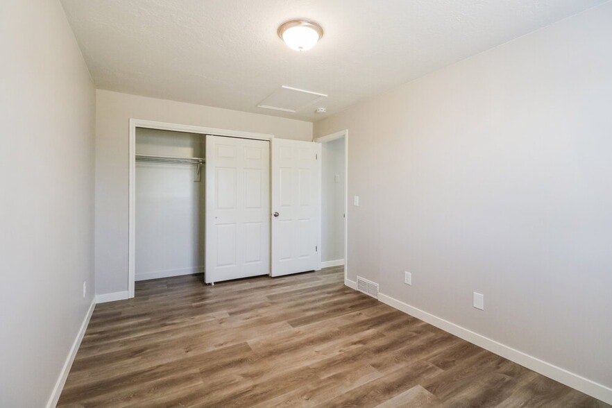 Building Photo - 4829 3900 W St