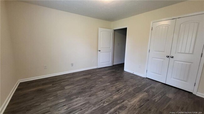 Building Photo - 2376 7th Street Rd