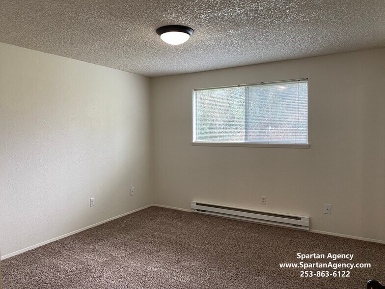 Building Photo - 10426 29th St E