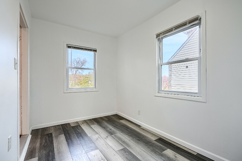 Building Photo - 13 Summerfield Rd