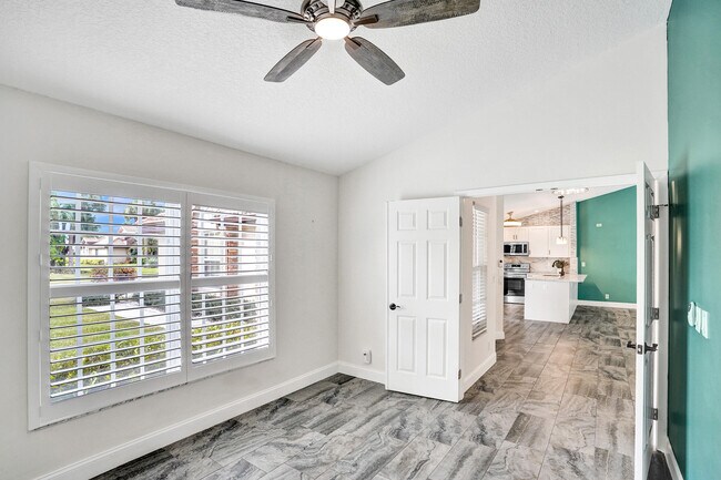 Building Photo - 8062 Cassia Dr