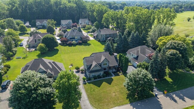 Building Photo - 4521 Links Ct