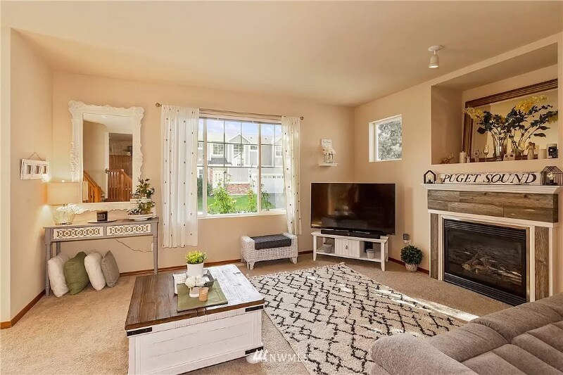 Building Photo - 1309 Koda Cir SE