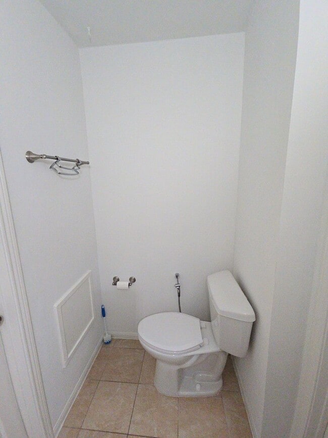 Building Photo - 14333 Memorial Dr