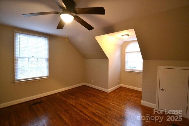 Building Photo - 9024 McElroy Rd