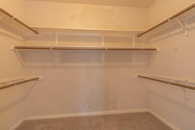Building Photo - 18601 Derby Hill Ln
