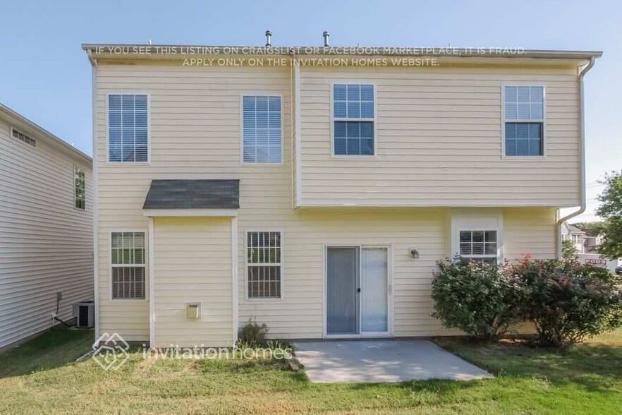 Building Photo - 4903 Abercromby St