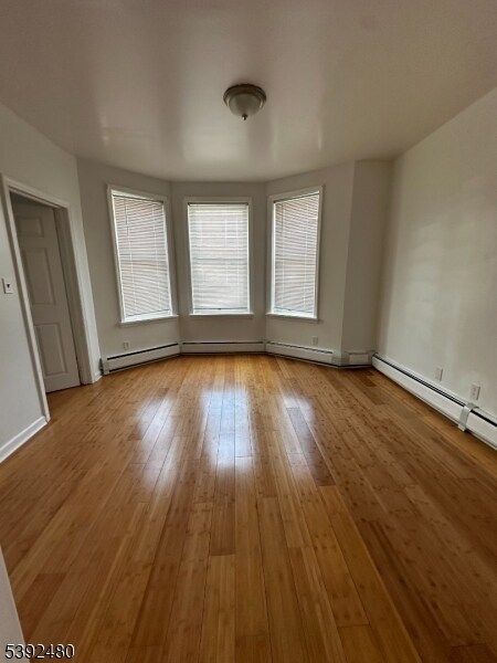 Primary Photo - 193 Armstrong Ave