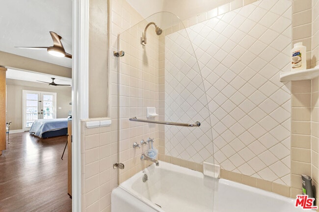 Building Photo - 401 N McCadden Pl