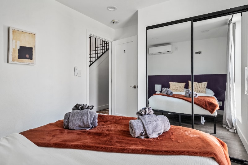 Building Photo - 3987 Dalton Ave