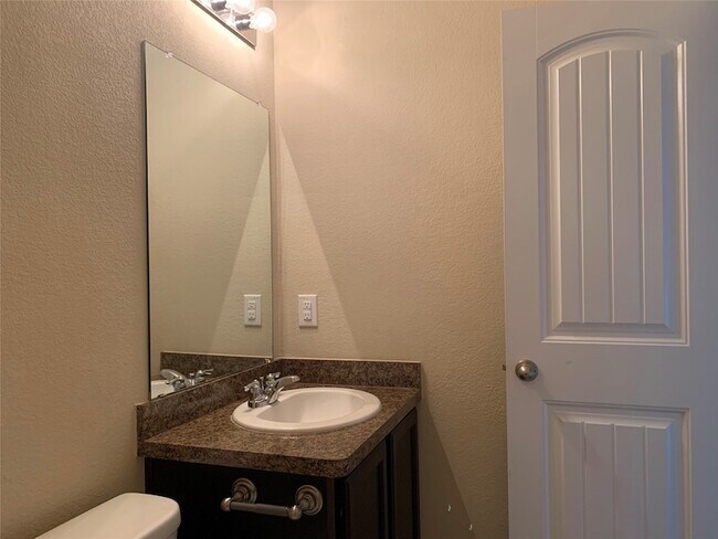 Building Photo - 6353 Eagle Lake Ct