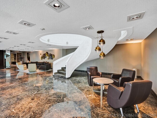 Building Photo - 1360 S Ocean Blvd