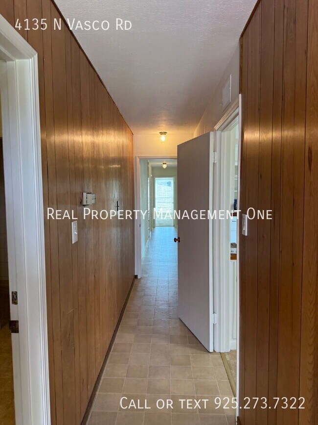 Building Photo - 4135 N Vasco Rd