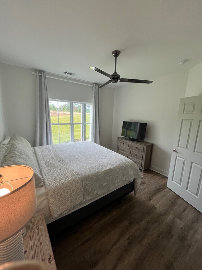 Building Photo - 335 McAlister Rd