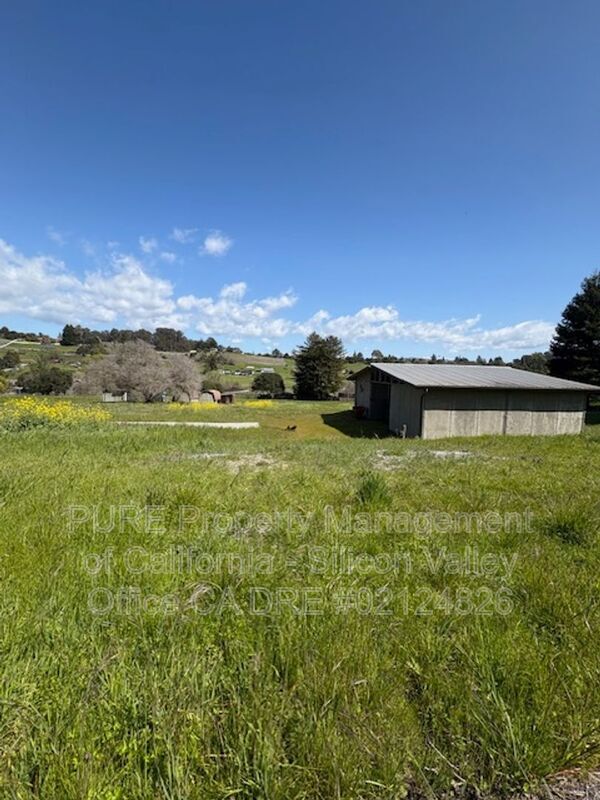 Building Photo - 190 Red Fox Ridge