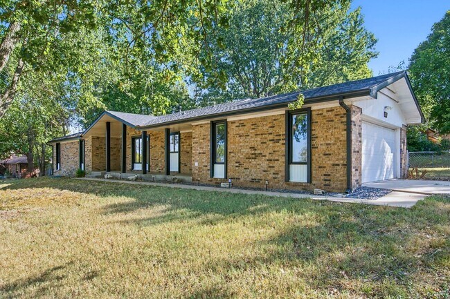 Building Photo - 117 Ridgeview Dr