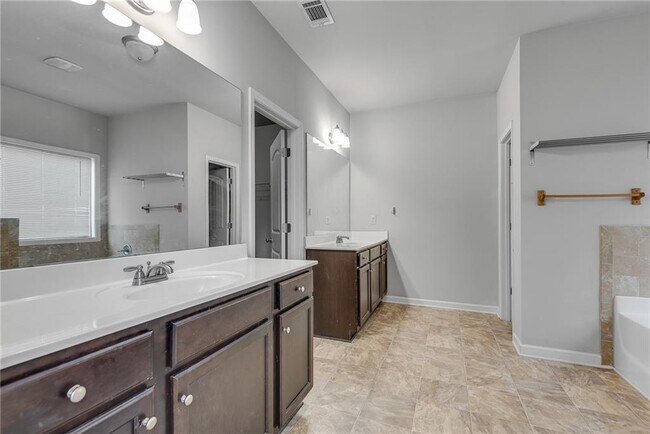 Building Photo - 5288 Cactus Cove Ln