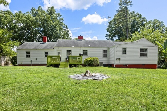 Building Photo - 208 Marvin Ave