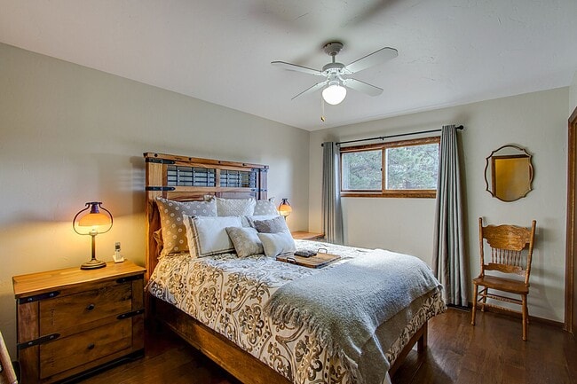 Building Photo - Peaceful 5 bdrm Mountain retreat in Woodla...