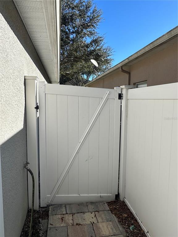 Building Photo - 4320 Northern Dancer Way