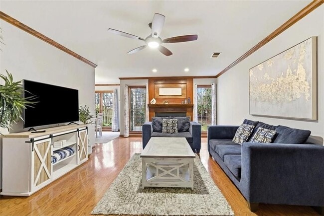 Building Photo - 2970 Woodruff Dr SE