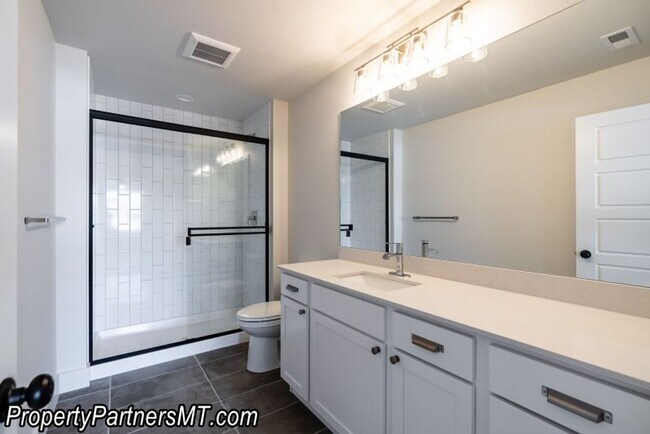 Building Photo - *** Recently built & Dog Friendly *** 3 Bed 2.5 Bath Townhouse