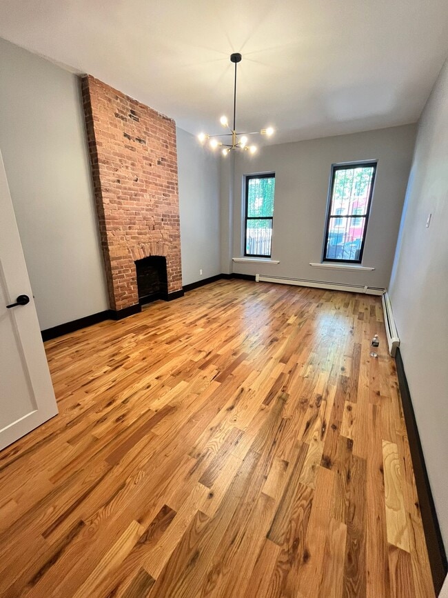 Unit 1 - 17 Belmont Ave