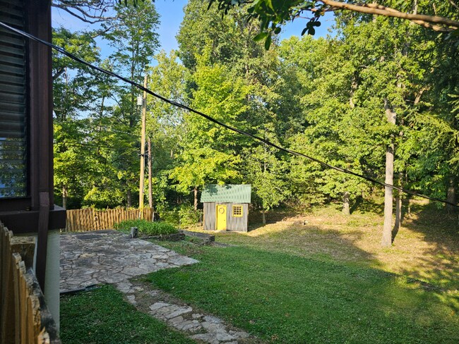 Building Photo - 5309 Lost Trail