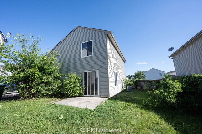 Building Photo - Charming 2-Bedroom, 2.5 Bath Home w/ Loft in Plainfield