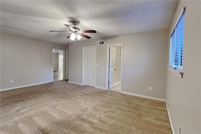 Building Photo - 2330 Post Creek Ct