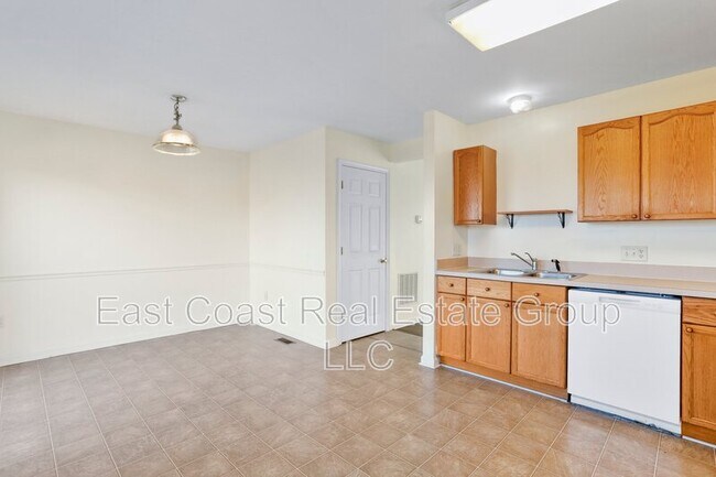 Building Photo - 91 Grindstone Dr