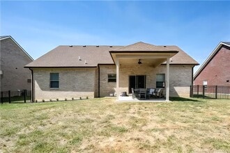 Building Photo - 5714 Sugar Berry Ln