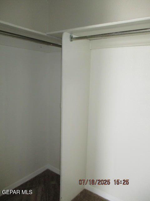 Building Photo - 231 Flynn Dr