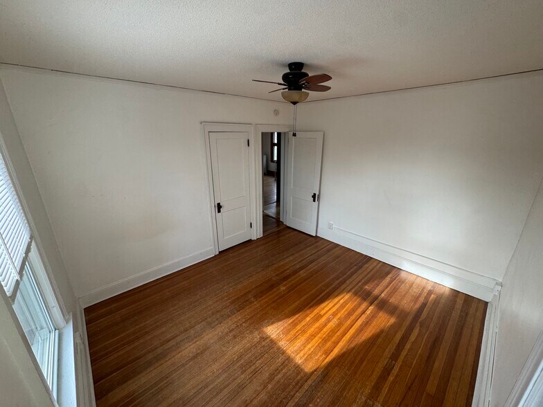 Bedroom 1 - 34 Nesbit Ave