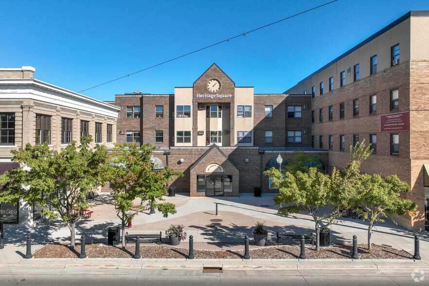 Building Photo - Heritage Square