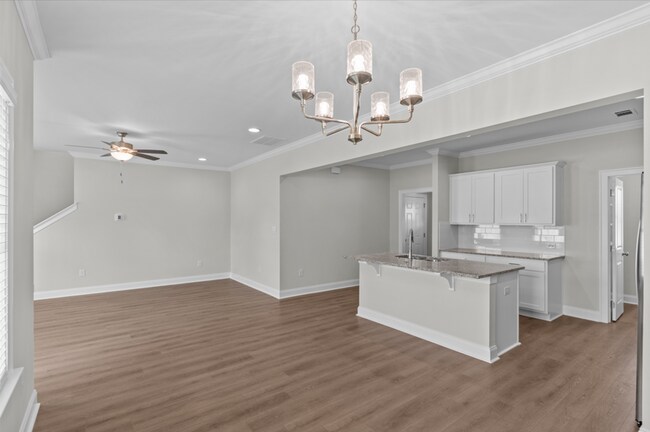 Building Photo - 214 Clifton Dr