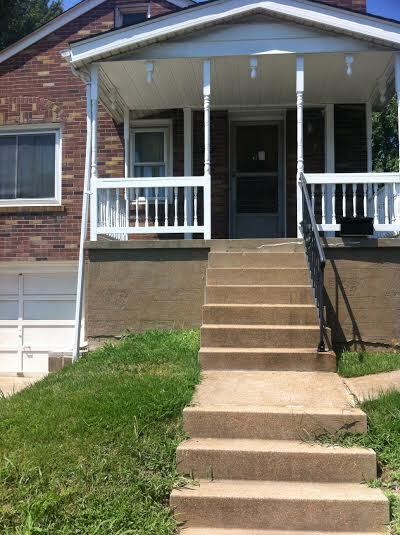 Primary Photo - 9337 MacKenzie Rd