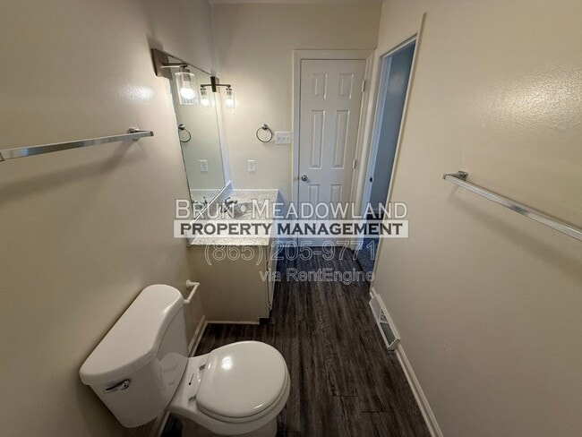 Building Photo - 9116 Parktop Ln NW