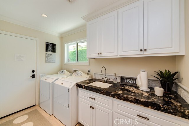Building Photo - 77312 Sioux Dr